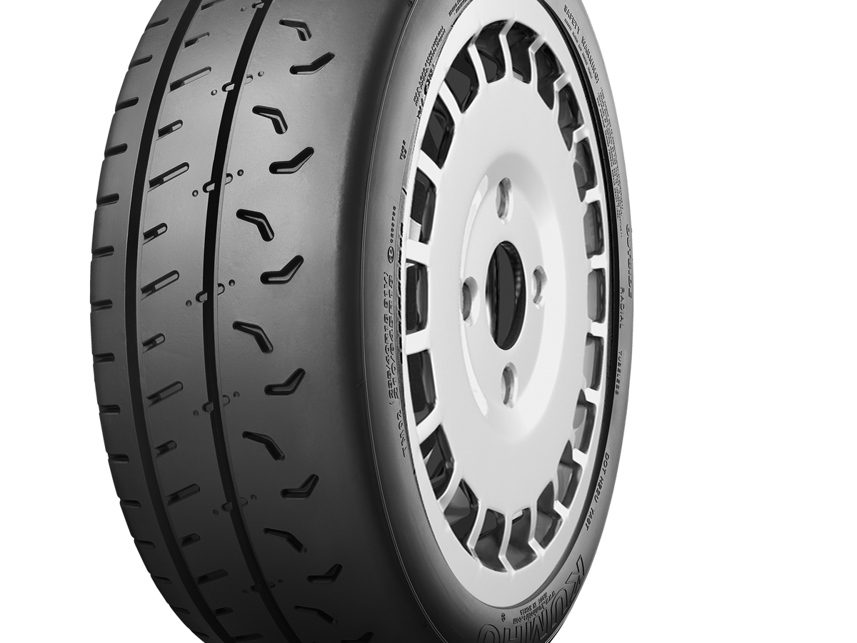 Kumho TM-02 235/40 R18 Rallyereifen