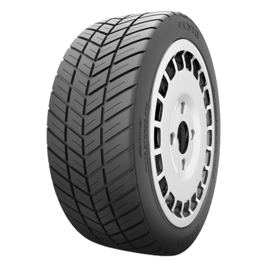 Kumho TW-03 235/40R18 Rallyereifen